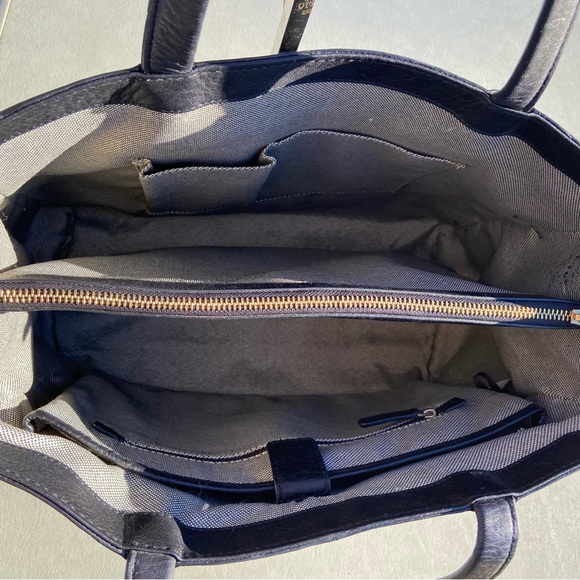 Vince Camuto Black Leather Tote Bag Elvan Style Gold Hardware Work Bag - Picture 4 of 16